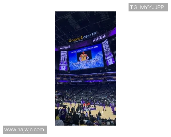 威少社媒晒穿搭照:热忱依旧舞台焕新 威少社媒晒穿搭照:热忱依旧舞台焕新